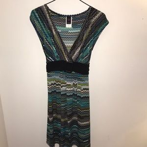 Stripe pattern wrap dress